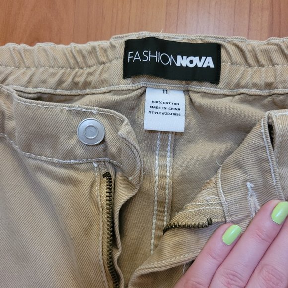 Cargo Pants - Picture 2 of 3